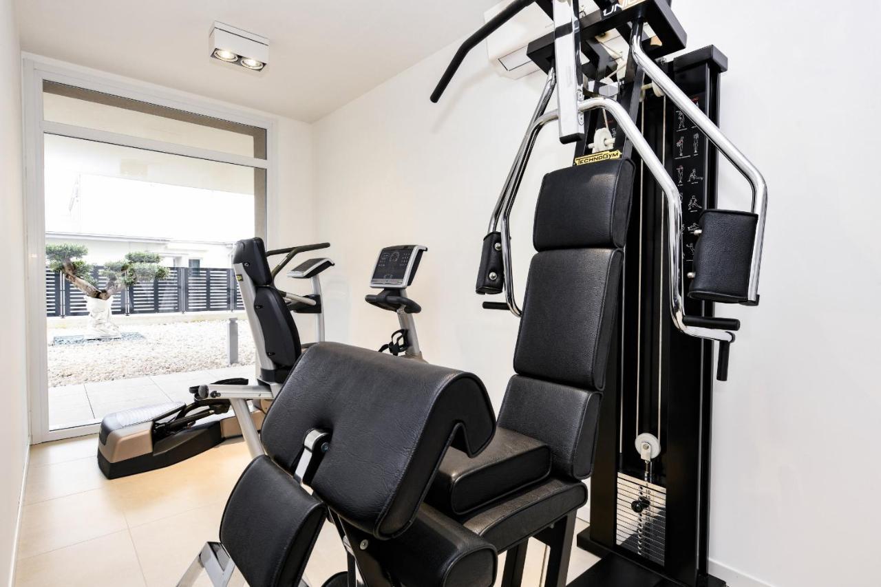 Opalia Residence - Garda Lake Lifestyle Apartment Peschiera del Garda Bagian luar foto