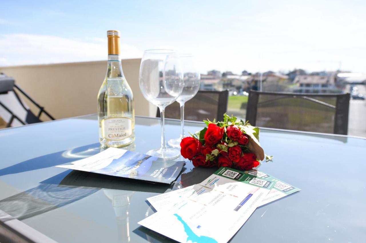 Opalia Residence - Garda Lake Lifestyle Apartment Peschiera del Garda Bagian luar foto
